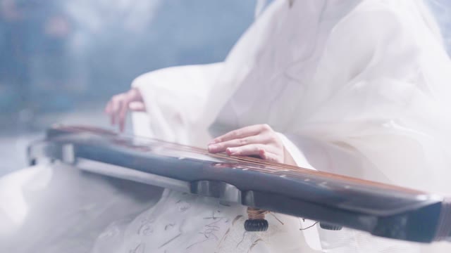 柳青瑶惊喜联动《山海经幻想录》